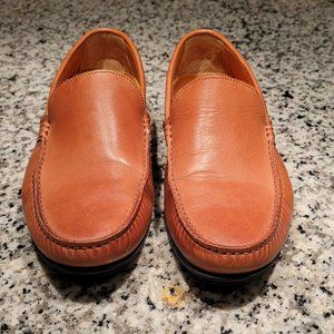 Wolf & Shepherd Loafer